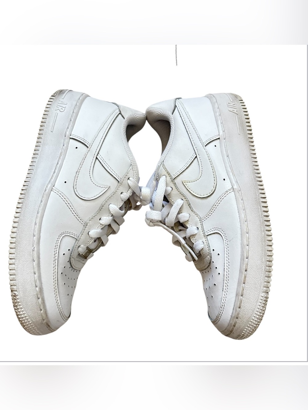6Y Big Kids' Nike Air Force White Sneakers